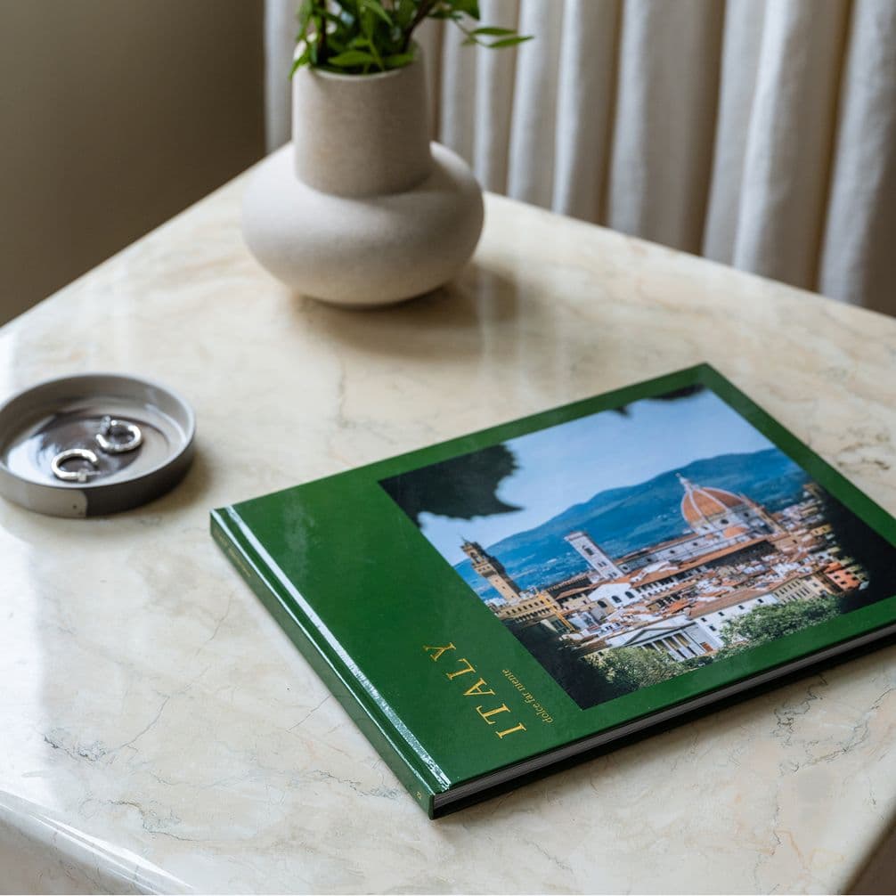 Green travel photo book of Italy in gloss finish