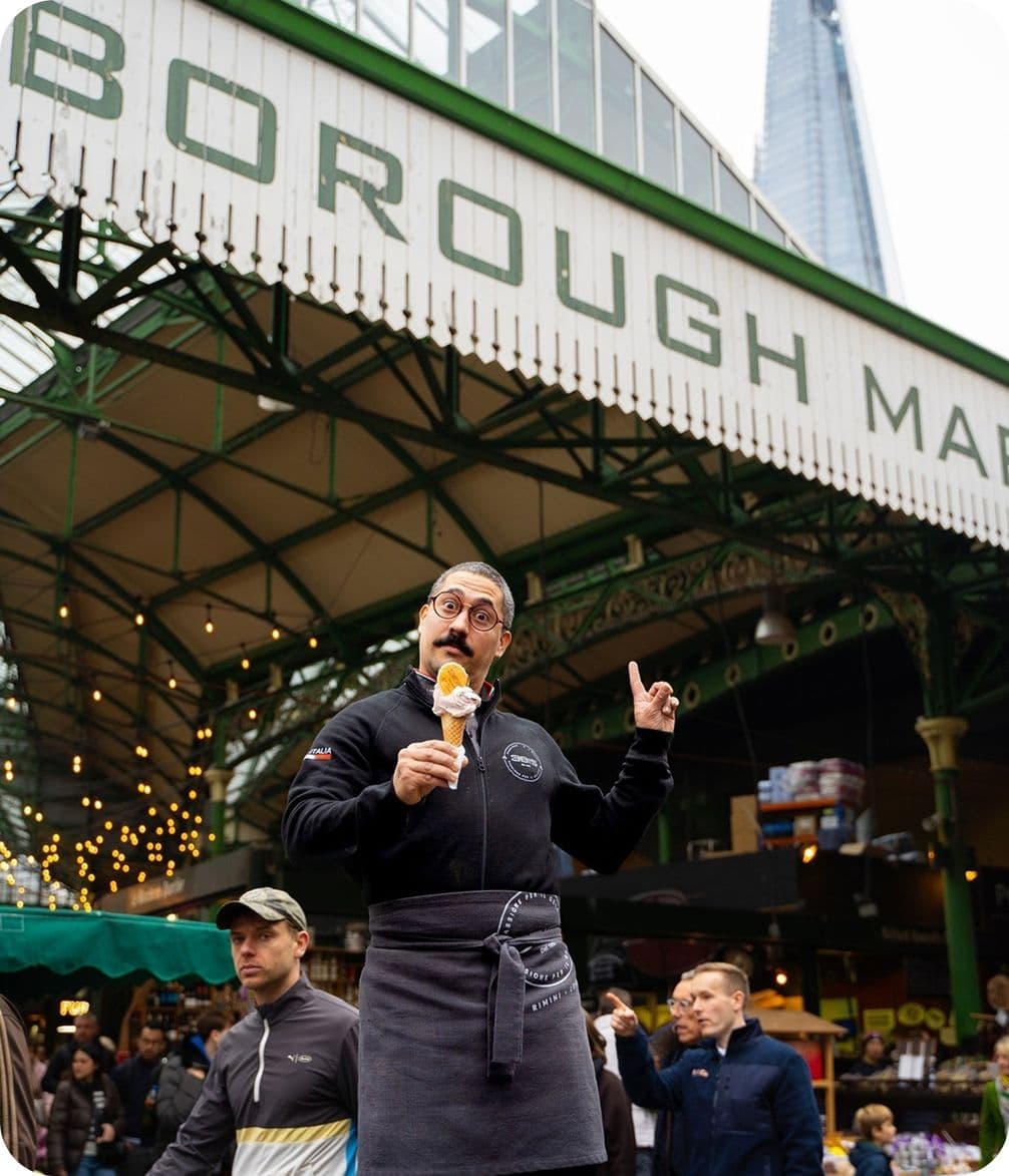 3Bis Gelateria Borough Market with Shard as backdrop
