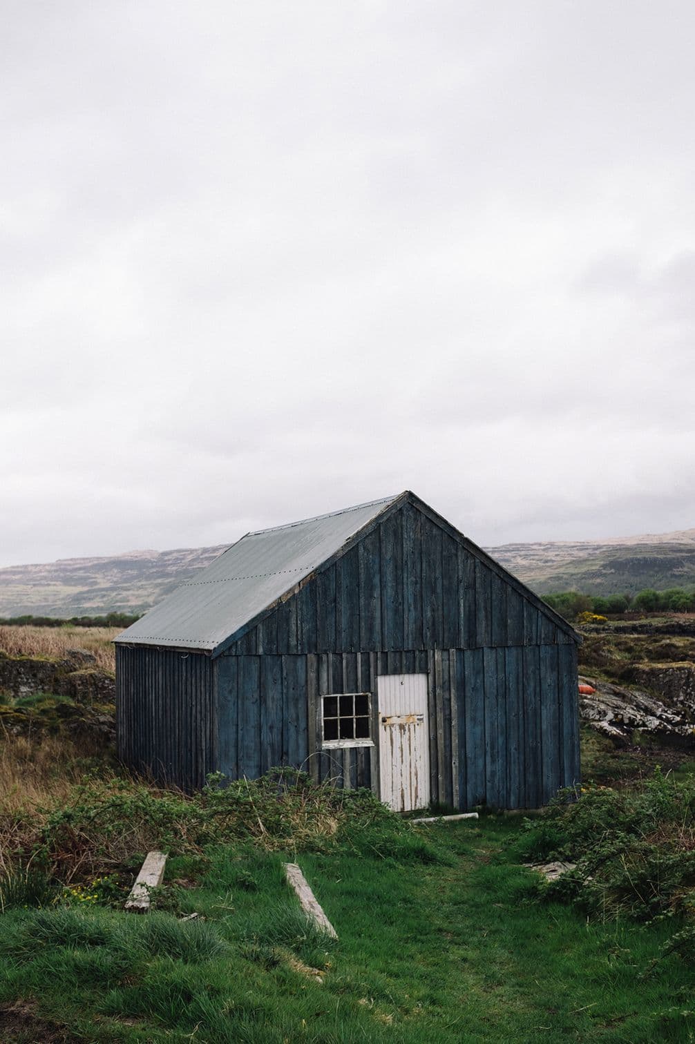 The perfect fishing cabin nestled away on the west of Mull_Liz Seabrook_3