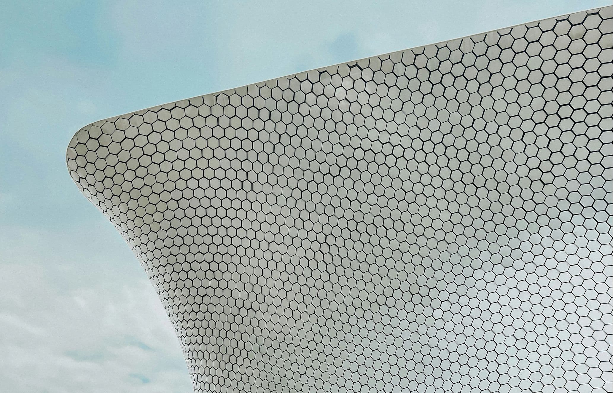 The aluminium-clad exterior of Museo Soumaya