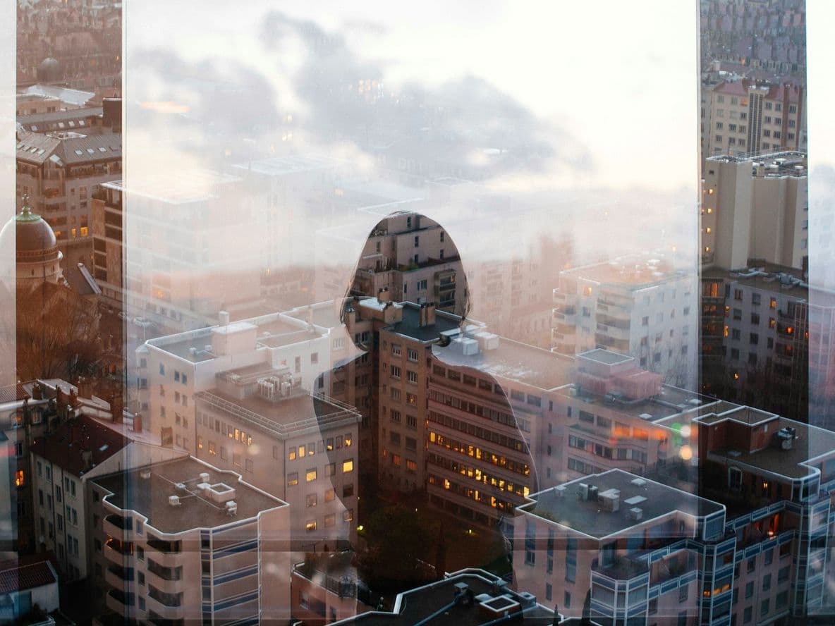 Why photos change how we see ourselves 