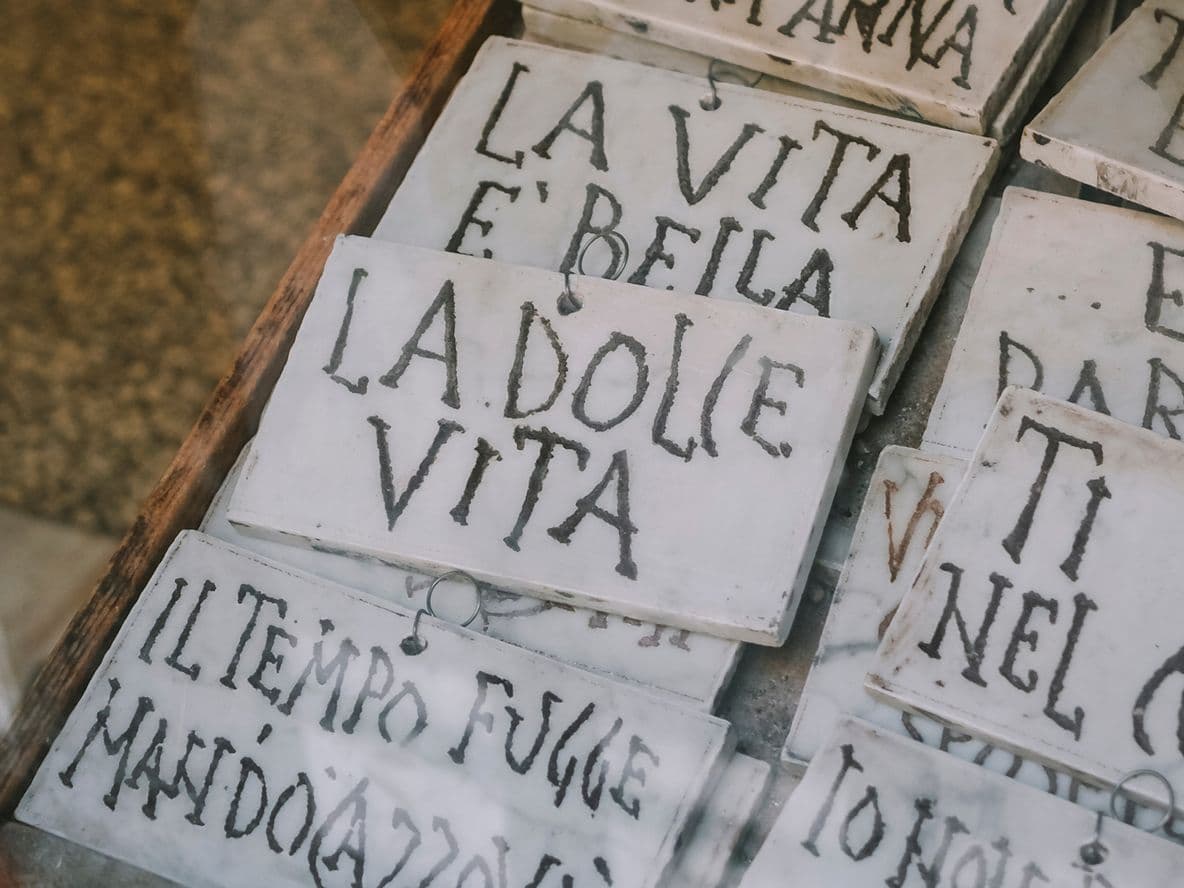 The power of everyday photographs