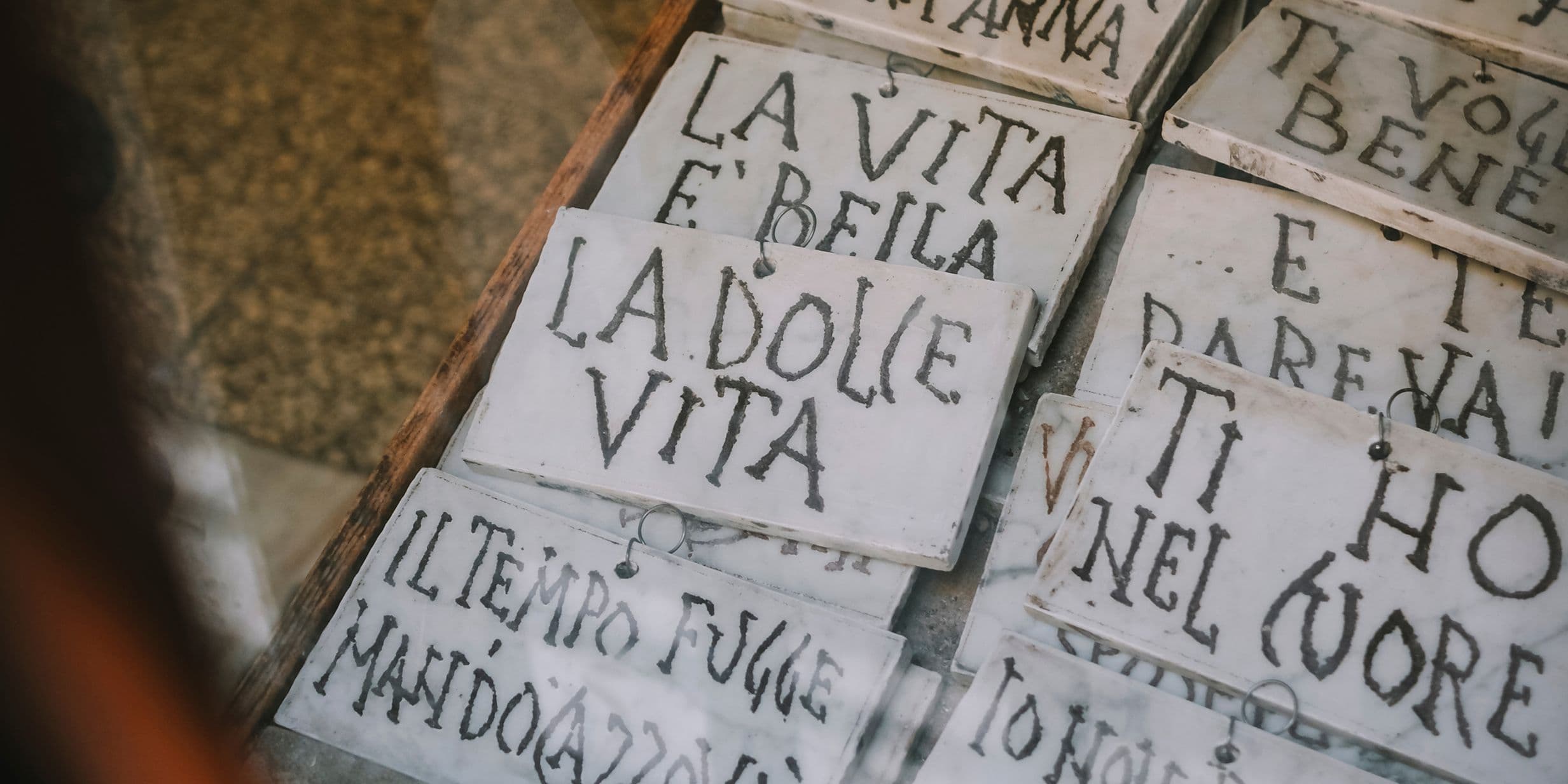 The power of everyday photographs